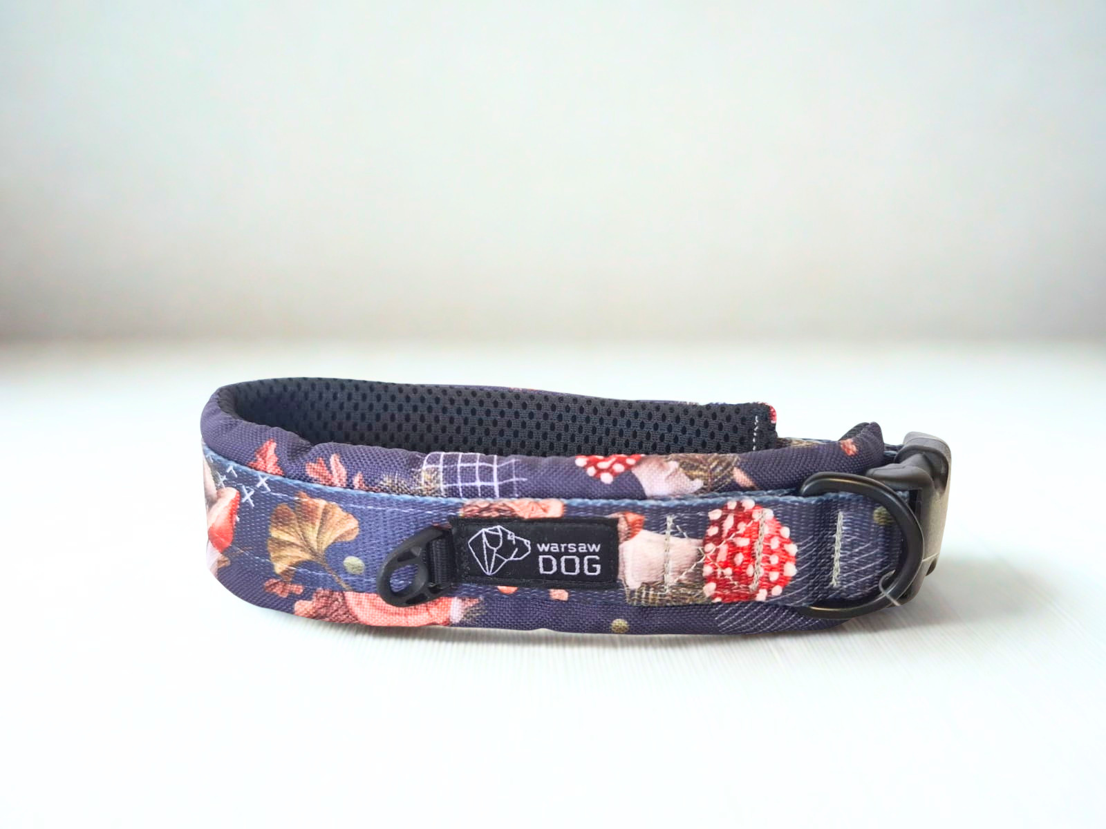 soft collar with black lining Underwood soft collar with black lining Underwood